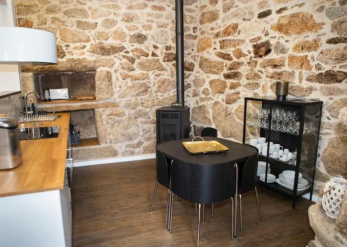 Espigueiro - Casas De Selim